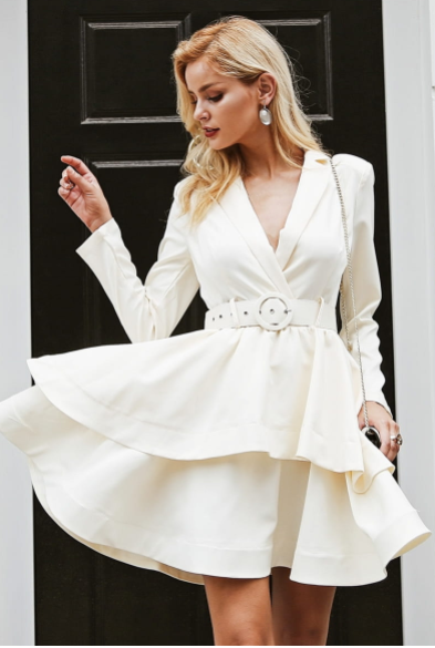 biała sukienka 
